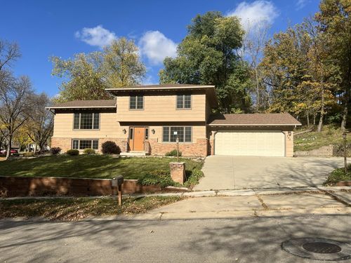 703 Northern Hills Dr Ne, Rochester, MN, 55906-4088 | Card Image