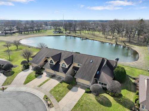 531 Pinehurst Ln, Schererville, IN, 46375-2072 | Card Image