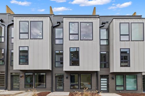 303-512 Gordon St, Durham, NC, 27701-4781 | Card Image