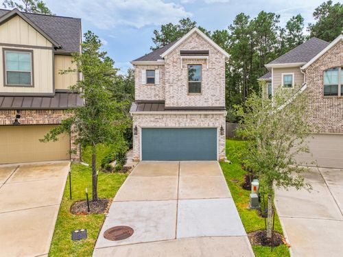 112 Red Cascade Ct, Willis, TX, 77318-1483 | Card Image