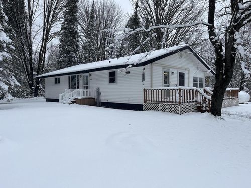 N8726 Maple Beach Road, Middle Inlet, WI, 54177 | Card Image