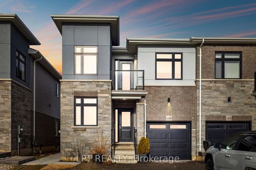 lower-140 Springvalley Cres, Hamilton, ON, L9C0E4 | Card Image