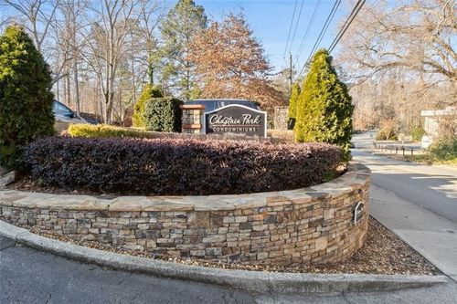 3086 Chastain Park Ct Ne, Atlanta, GA, 30342-3256 | Card Image