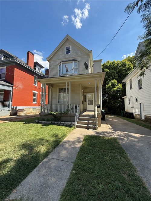 1118 Seton Ave, Cincinnati, OH, 45205-1743 | Card Image