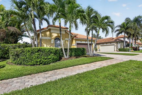 8085 Saw Palmetto Ln, Boynton Beach, FL, 33436-1427 | Card Image