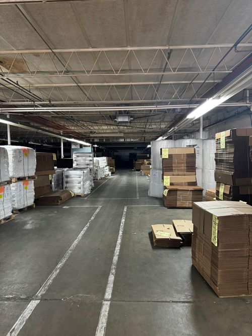 702 S Carnation Dr, Aurora, MO, 65605-2804 | Card Image