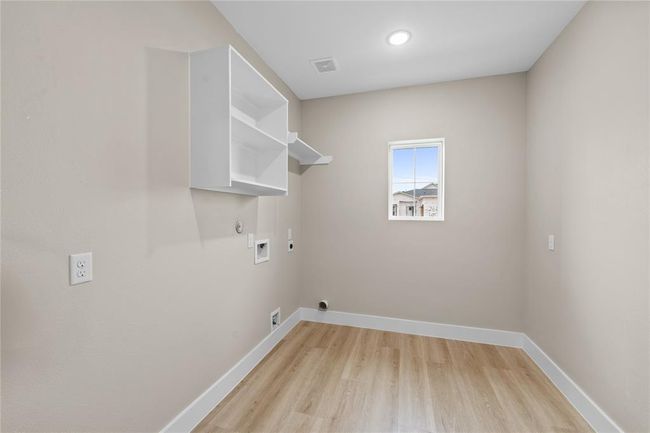 2614 Piemonte Ave, House other with 3 bedrooms, 3 bathrooms and 2 parking in Spring TX | Image 14