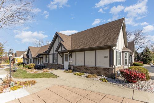 1804-1804 Willow Circle Dr, Crest Hill, IL, 60403-2090 | Card Image