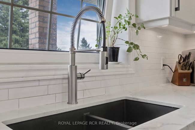 958375 7 Th Line E, House other with 4 bedrooms, 2 bathrooms and 8 parking in Mulmur ON | Image 10