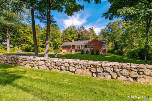 46 White Birch Rd, Ridgefield, CT, 06877-5605 | Card Image
