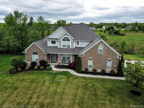 329 Baintree Blvd, Brighton, MI, 48114-5005 | Card Image