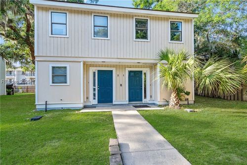 2304 Pine Ct, Beaufort, SC, 29902-6044 | Card Image