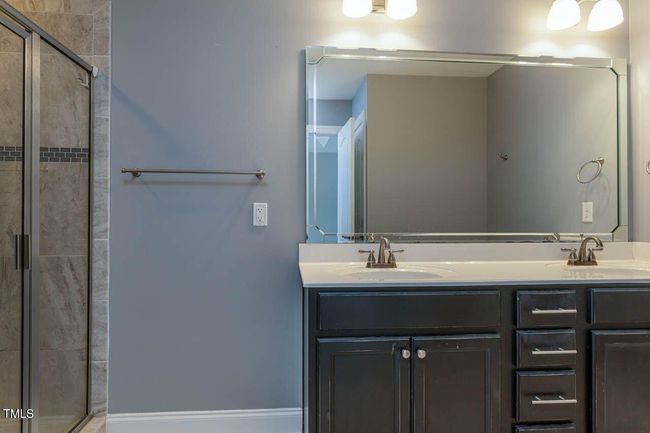 Master Bath 2 | Image 22