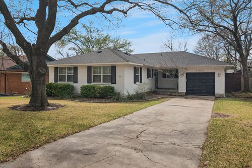 11631 Saxon St, Dallas, TX, 75218-1837 | Card Image