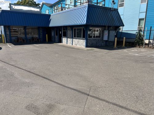 11130 Se Powell Blvd, Portland, OR, 97266-1702 | Card Image