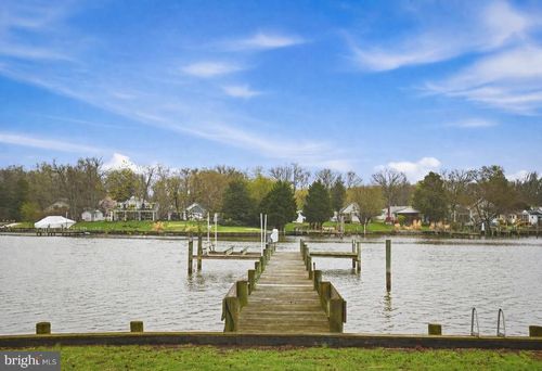 1568 Galena Rd, ESSEX, MD, 21221-6011 | Card Image