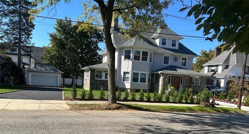 26 Forster Ave, Mount Vernon, NY, 10552-3409 | Card Image
