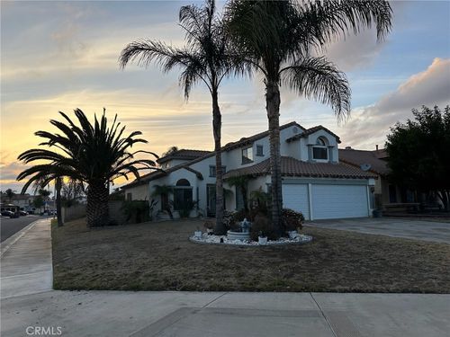 15585 Nueces Ct, Moreno Valley, CA, 92551-1933 | Card Image