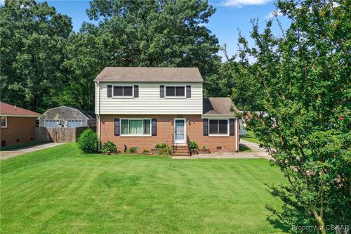 117 Purgold Rd, Seaford, VA, 23696-2026 | Card Image