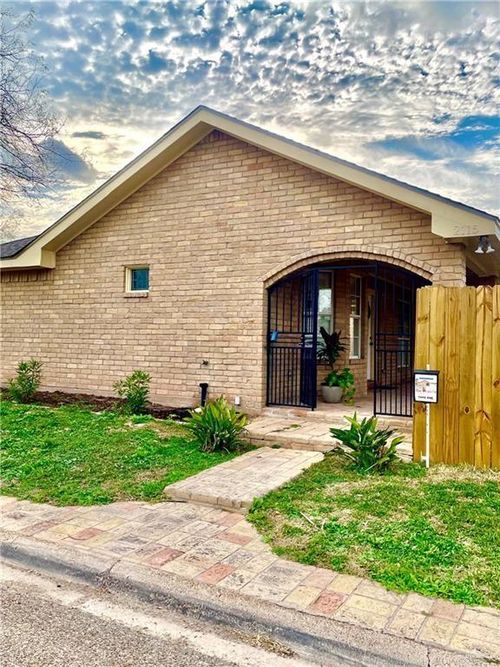 2115 Ichabod Ln, Edinburg, TX, 78539-6070 | Card Image