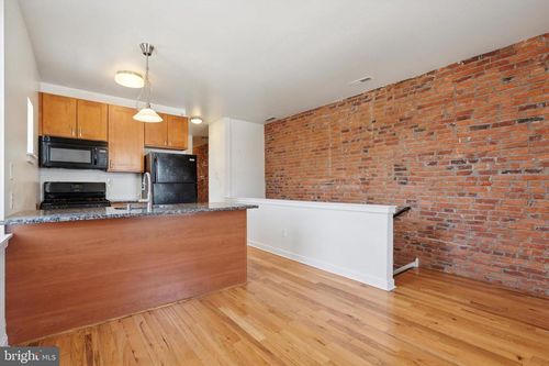 3-2128 N 17th St, PHILADELPHIA, PA, 19121-1629 | Card Image