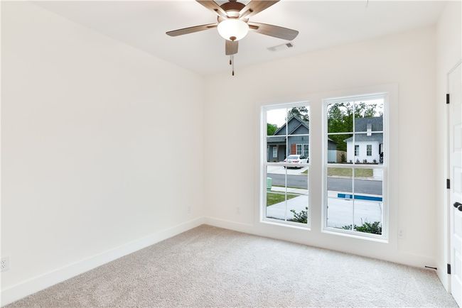 This is a previously built Todd B, not the subject property. All plans, pricing, and specifications are subject to change without notice. | Image 18