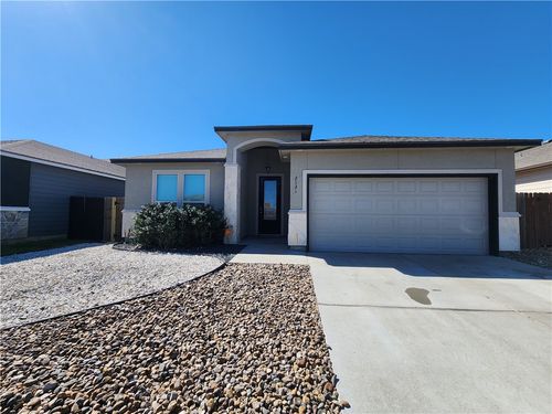 2221 Crystal Bay Dr, Corpus Christi, TX, 78414-2846 | Card Image