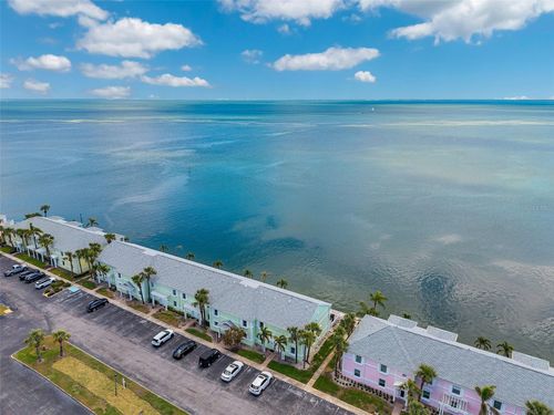 4768 Coquina Key Dr Se, ST PETERSBURG, FL, 33705-4813 | Card Image