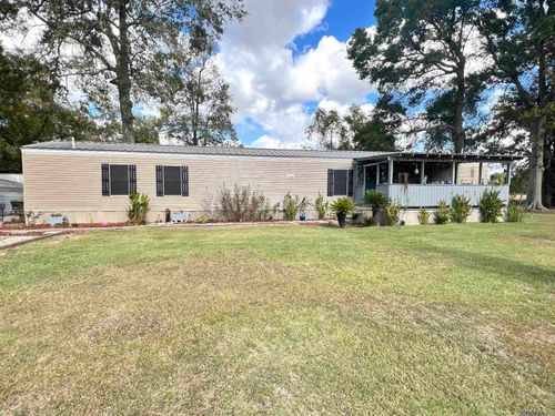 11710 Parkland Dr S, Port Allen, LA, 70767-6400 | Card Image