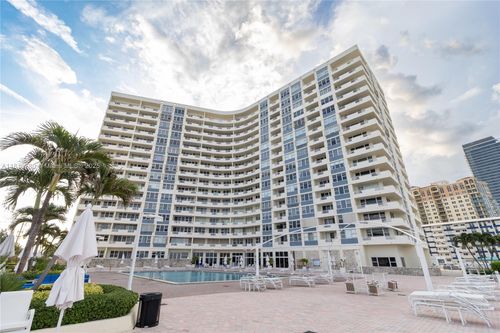 apt-619-3180 Ocean Dr, Hallandale Beach, FL, 33009-7249 | Card Image