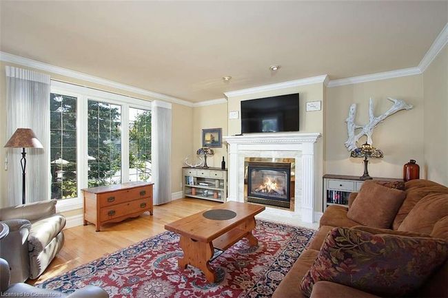 230 Frederick Crt, House other with 3 bedrooms, 2 bathrooms and 6 parking in Tavistock ON | Image 4