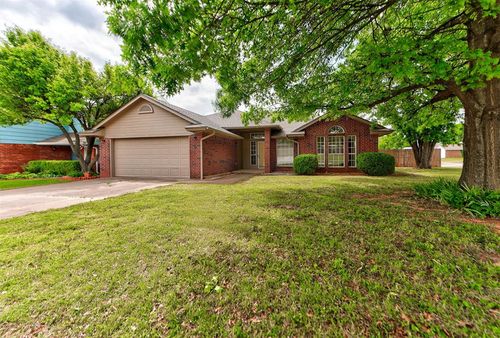 2800 Dalewood Pl, Norman, OK, 73071-4710 | Card Image