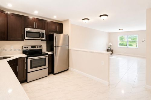 169-2686 Nw 60th Way, Sunrise, FL, 33313-2231 | Card Image