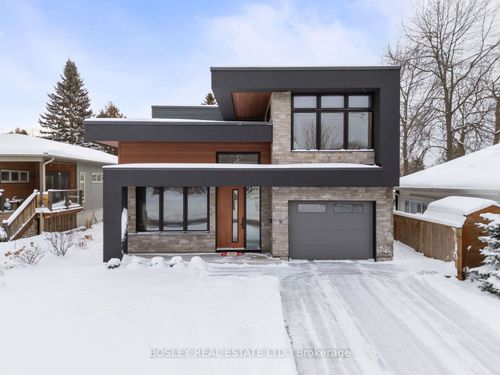 271b Tweed St, Cobourg, ON, K9A2R8 | Card Image