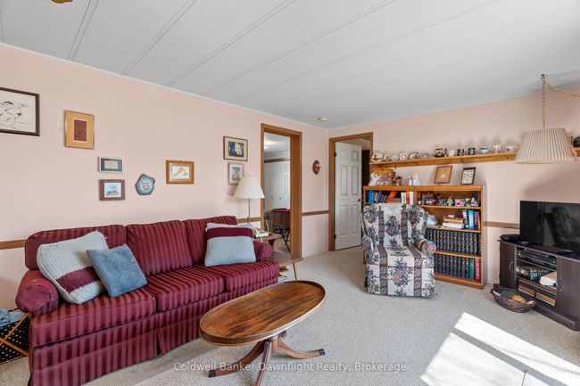 46 Redford Dr, Home with 2 bedrooms, 2 bathrooms and 2 parking in Exeter ON | Image 20
