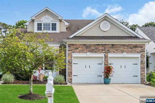 16 Millstone Way, Waretown, NJ, 08758-2667 | Card Image