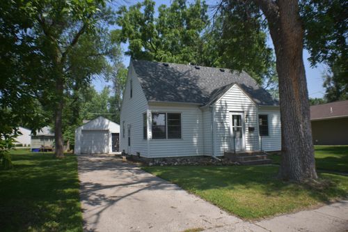 13 South St, Morris, MN, 56267-1518 | Card Image