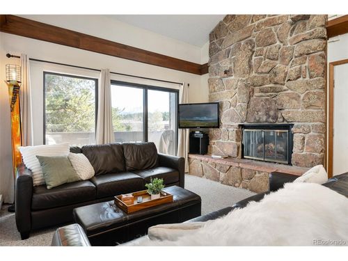 41-a7-83 W Meadow Mile, Fraser, CO, 80442 | Card Image