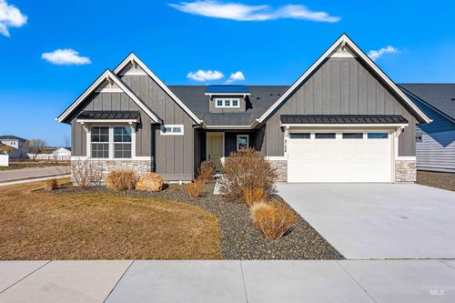 8164 Fountain Brook St, Middleton, ID, 83644-6171 | Card Image