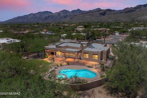 9886 E Veryl Pl, Tucson, AZ, 85749-8395 | Card Image
