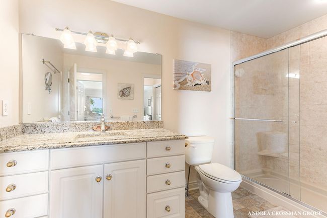 102-web-or-mls-422-howard-ave | Image 24