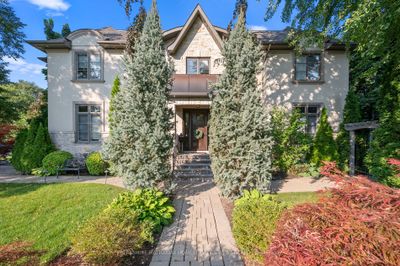 10 Rockingham Dr, House other with 4 bedrooms, 6 bathrooms and 6 parking in Etobicoke ON | Image 1