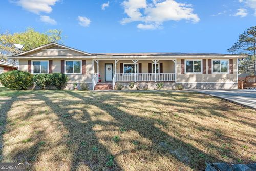 3980 W Oak Dr, MAcon, GA, 31210-5646 | Card Image