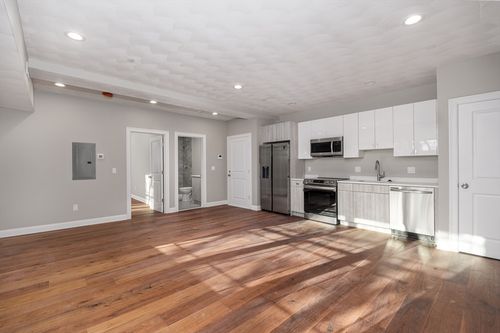 3-121-119 Addison St, Chelsea, MA, 02150-1930 | Card Image