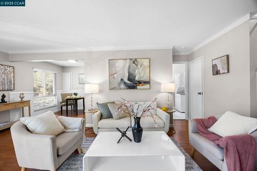 apt-2-2045 Sierra Rd, Concord, CA, 94518-2951 | Card Image