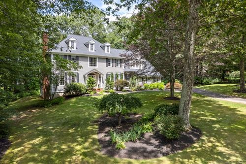 134 Kingswood Dr, Avon, CT, 06001-3180 | Card Image