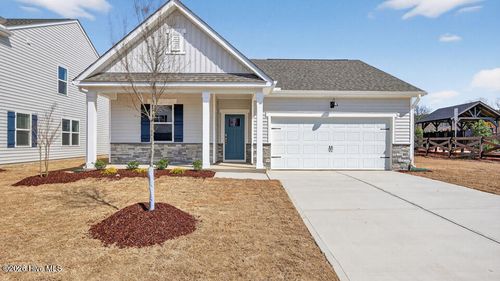 250 Lake Tyler Dr, New Bern, NC, 28560-9559 | Card Image