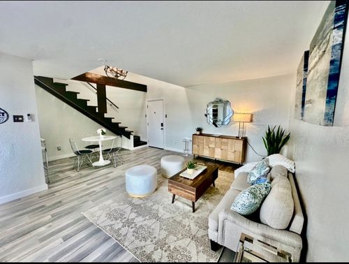 apt-125-2627 Douglas Ave, Dallas, TX, 75219-6018 | Card Image