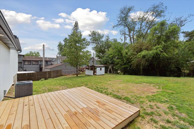 Rear deck | Image 30