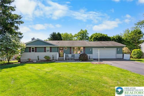 411 Nolf Rd, NAZARETH, PA, 18064-9462 | Card Image